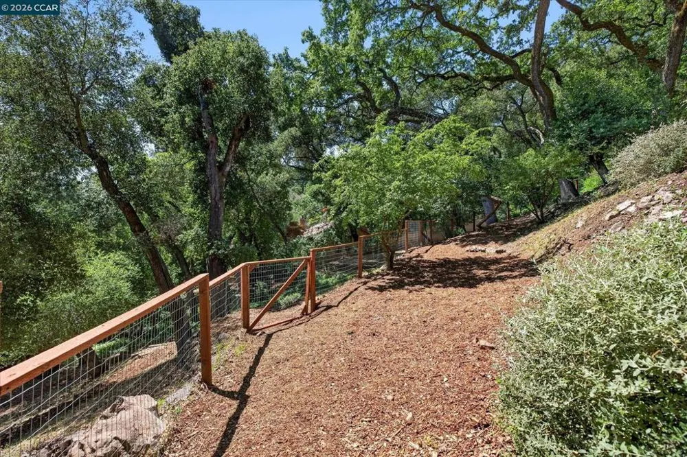43 Monte Vista Rd Orinda, CA 94563