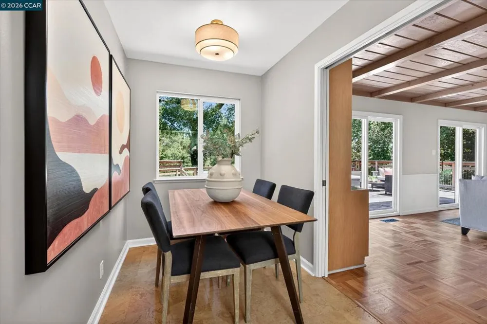 43 Monte Vista Rd Orinda, CA 94563