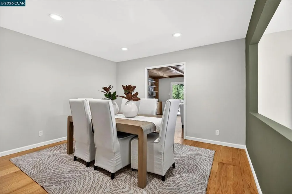 43 Monte Vista Rd Orinda, CA 94563