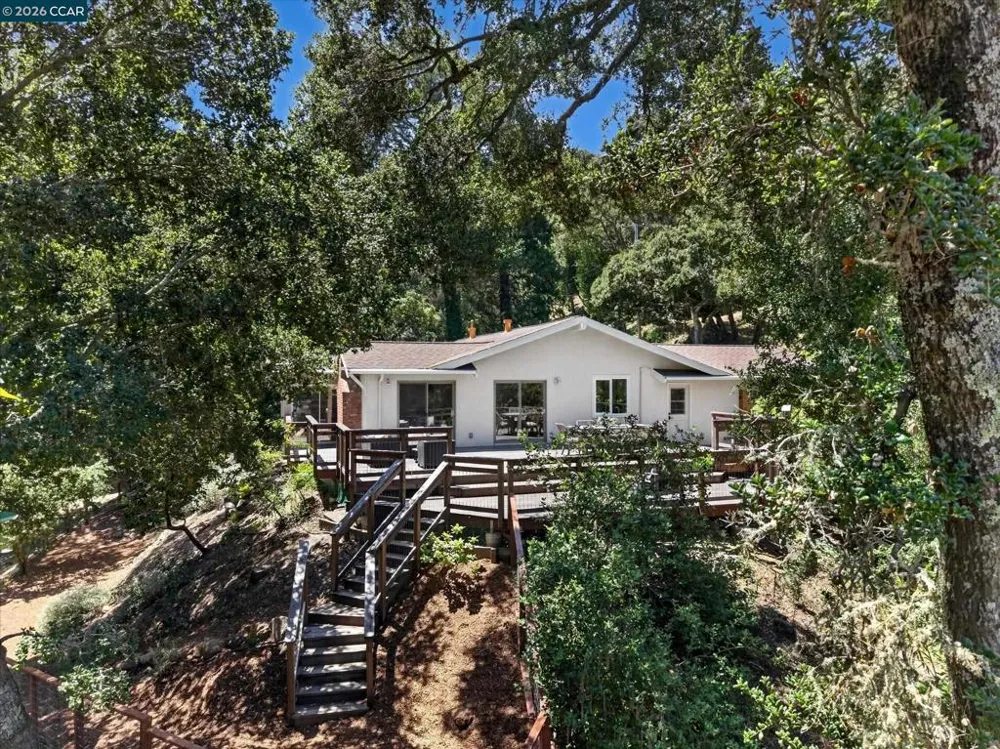 43 Monte Vista Rd Orinda, CA 94563