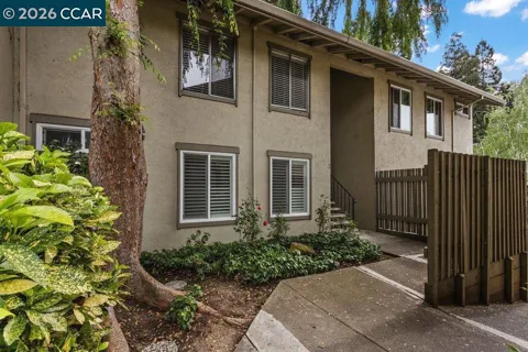 1241 Homestead Ave #206