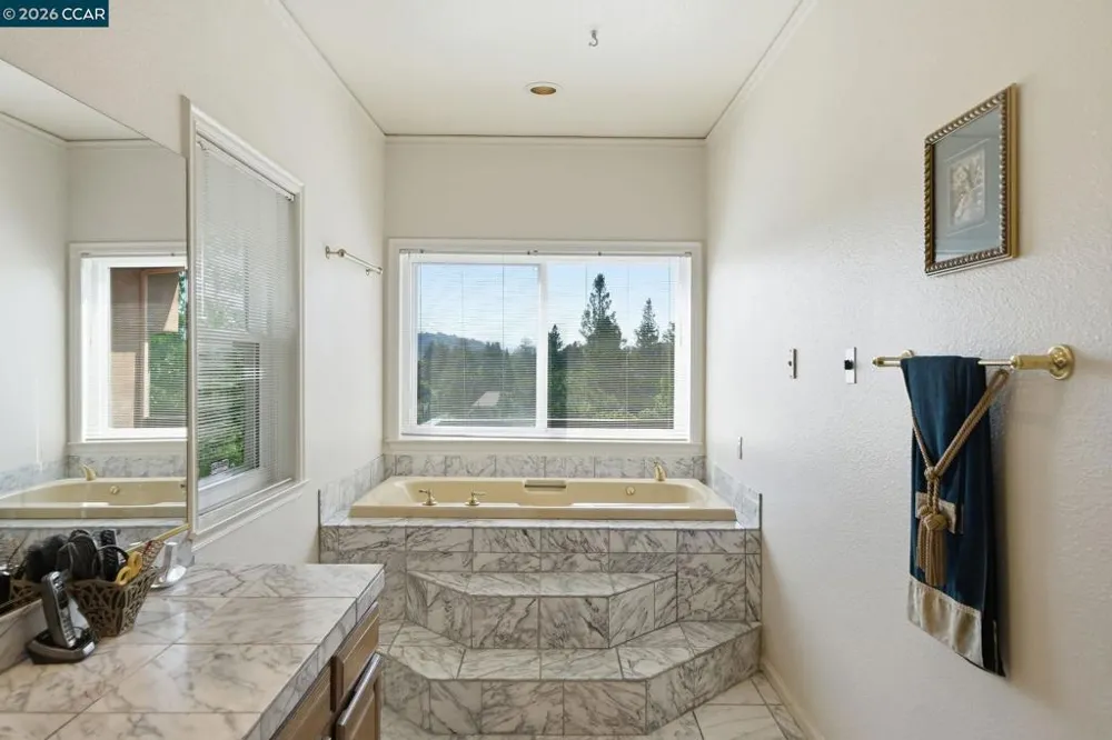 2426 Heritage Oaks Dr Alamo, CA 94507