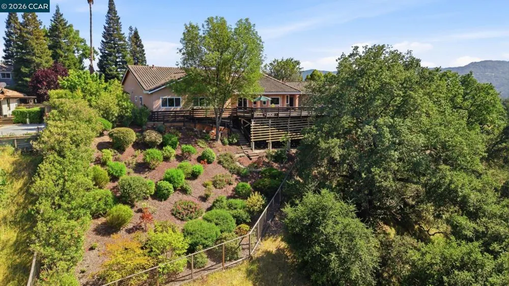 2426 Heritage Oaks Dr Alamo, CA 94507