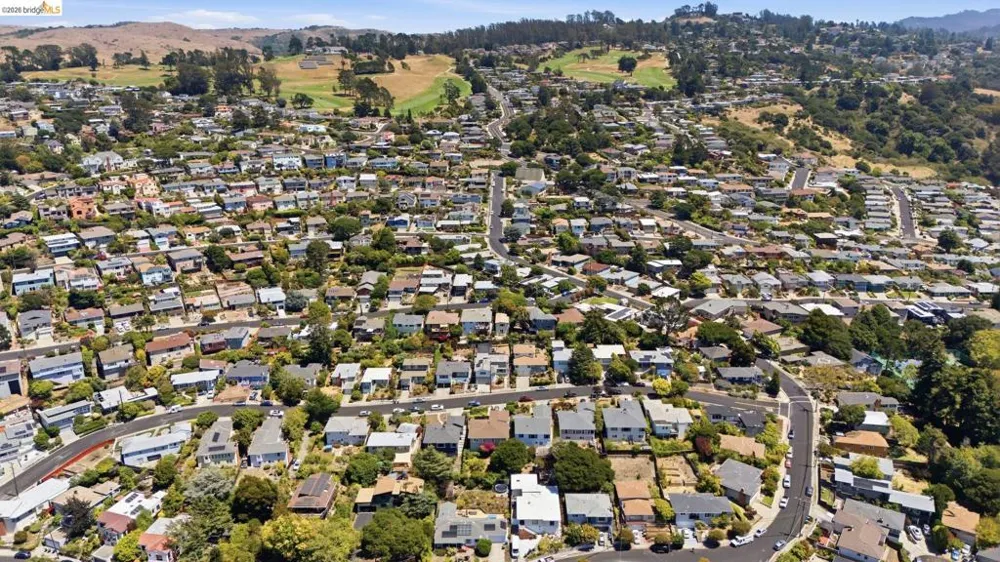 2317 Mira Vista Dr El Cerrito, CA 94530