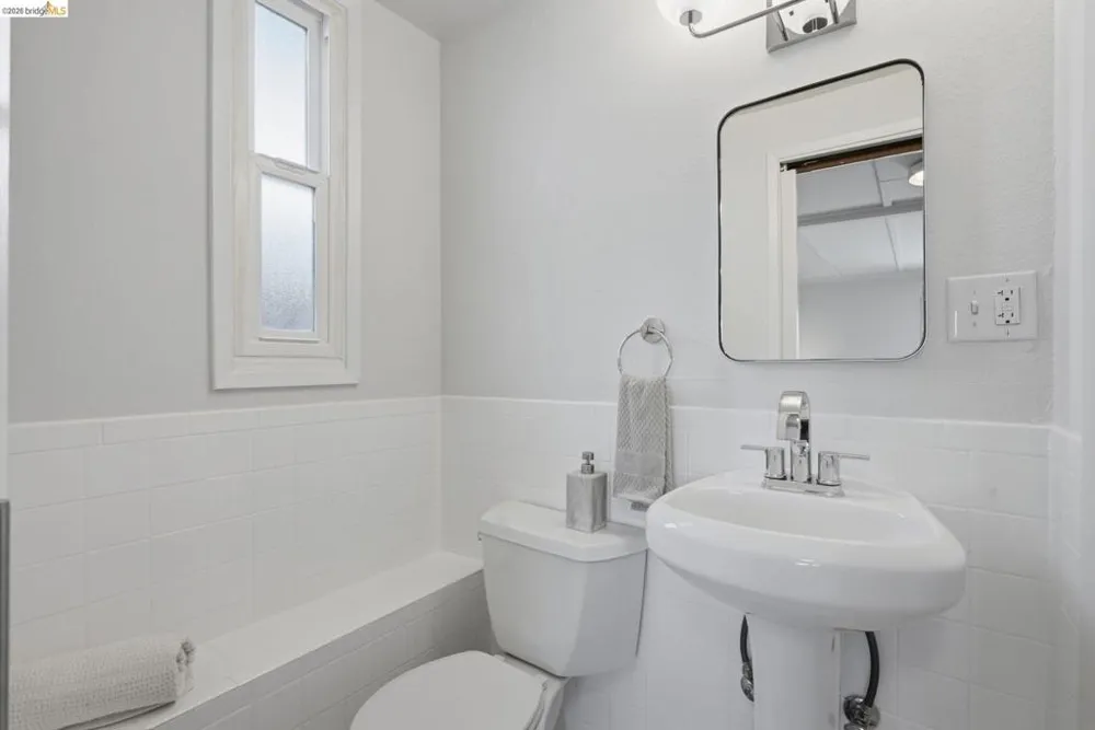2317 Mira Vista Dr El Cerrito, CA 94530