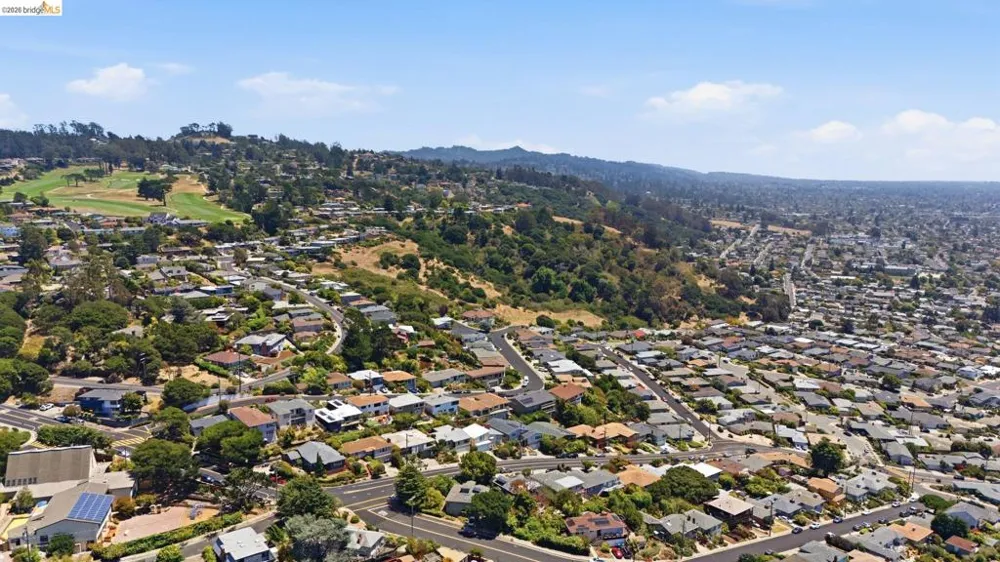 2317 Mira Vista Dr El Cerrito, CA 94530