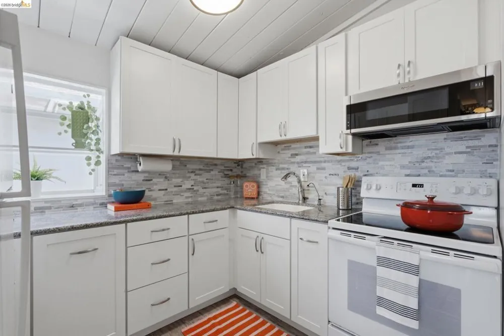 2317 Mira Vista Dr El Cerrito, CA 94530