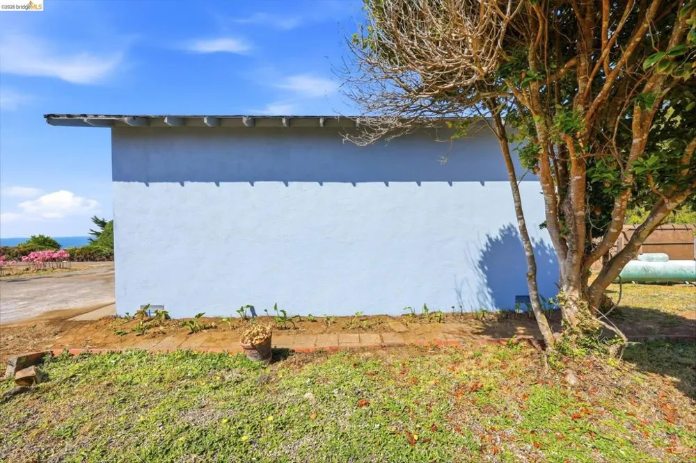 295 Los Santos Dr Bodega Bay, CA 94923
