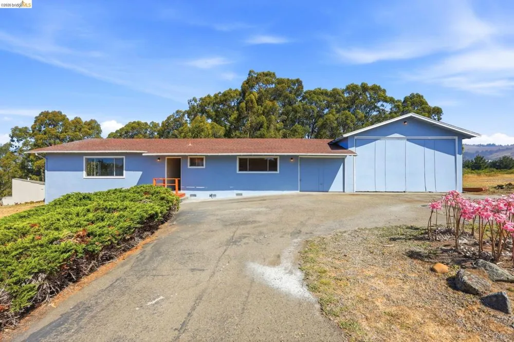 295 Los Santos Dr Bodega Bay, CA 94923