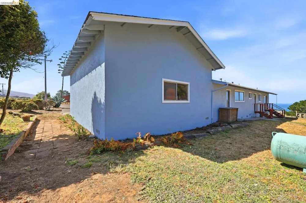 295 Los Santos Dr Bodega Bay, CA 94923