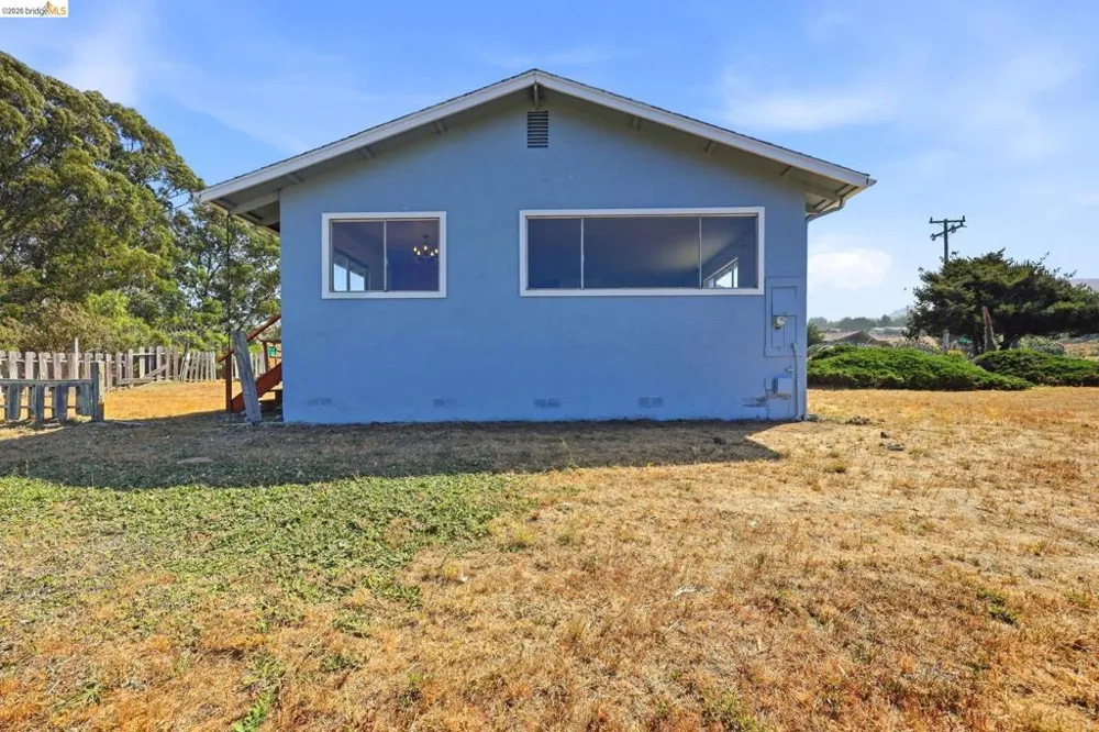 295 Los Santos Dr Bodega Bay, CA 94923