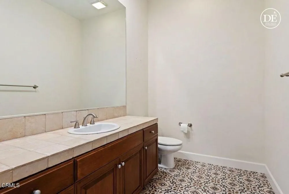 1707 Corte Jubilo Camarillo, CA 93012