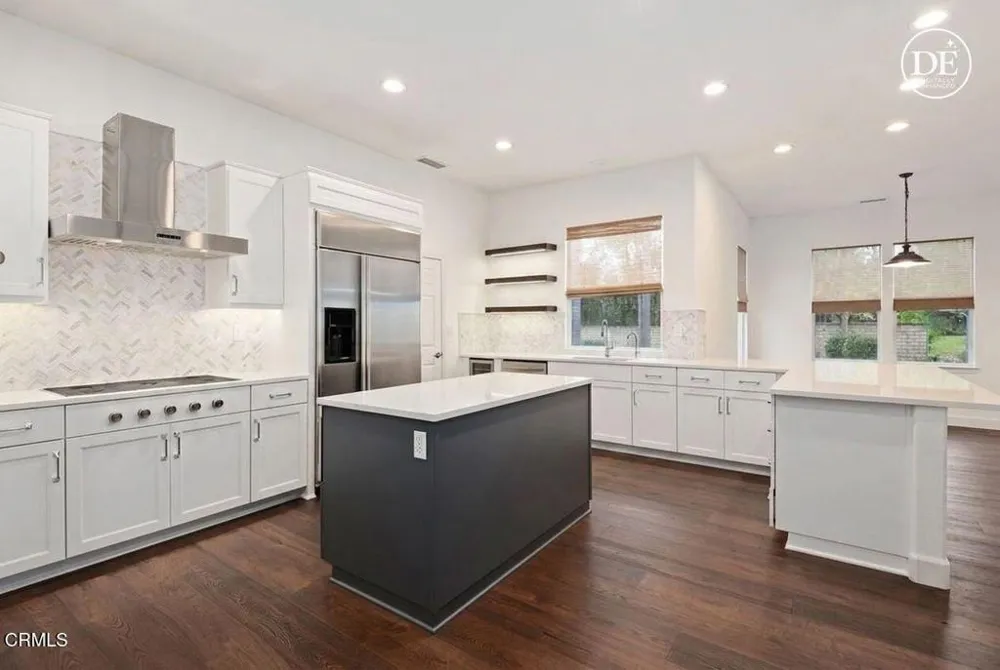 1707 Corte Jubilo Camarillo, CA 93012