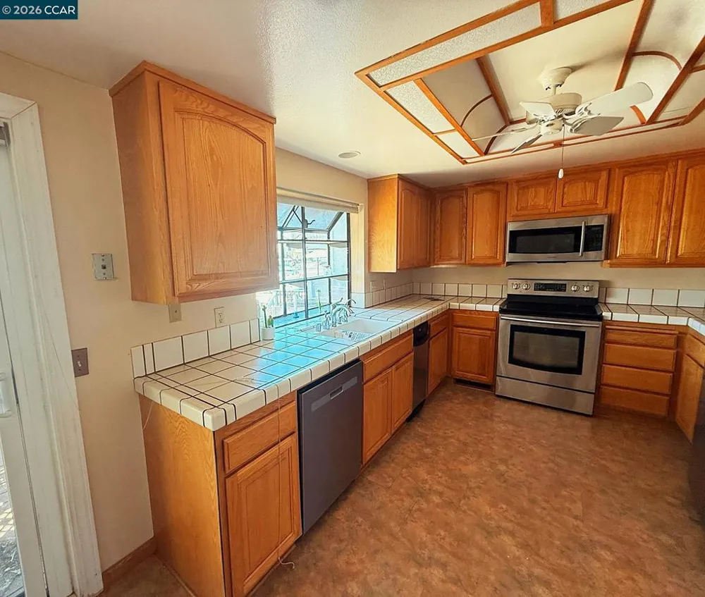 1732 Dolphin Pl Discovery Bay, CA 94505