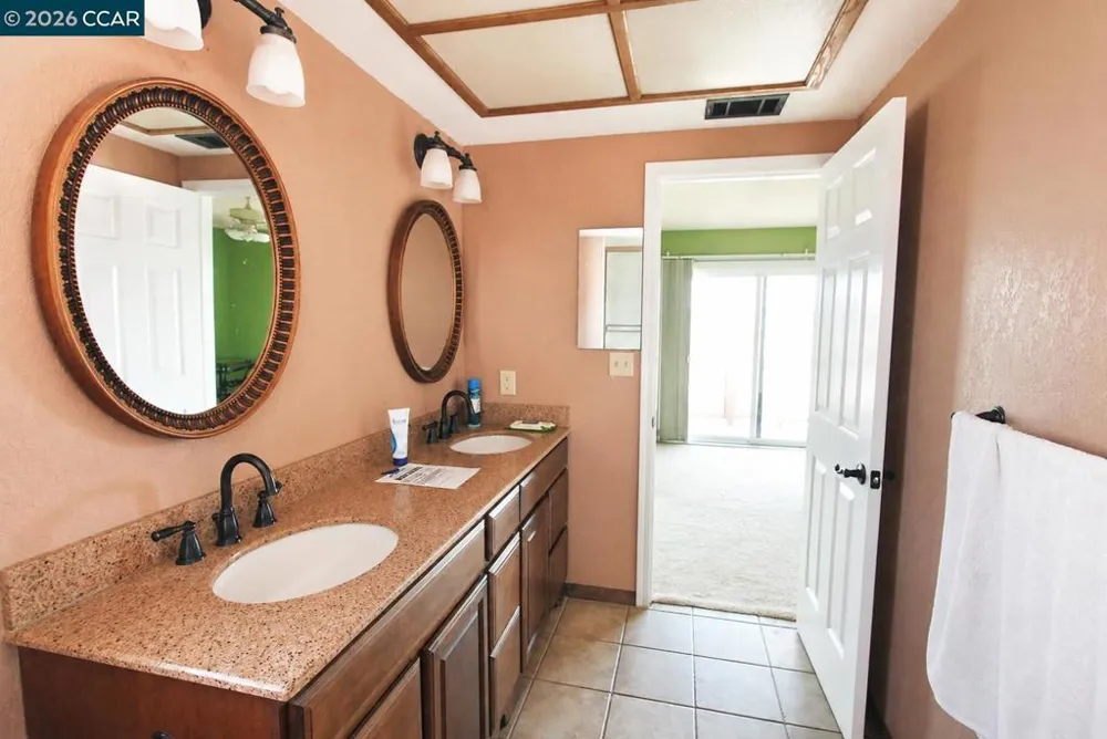 1732 Dolphin Pl Discovery Bay, CA 94505