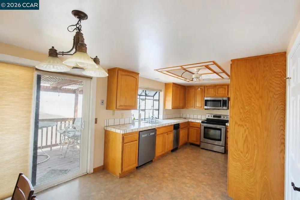 1732 Dolphin Pl Discovery Bay, CA 94505
