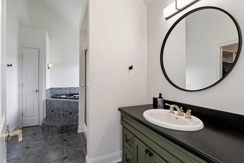 4466 Lytham Drive Hudsonville, MI 49426