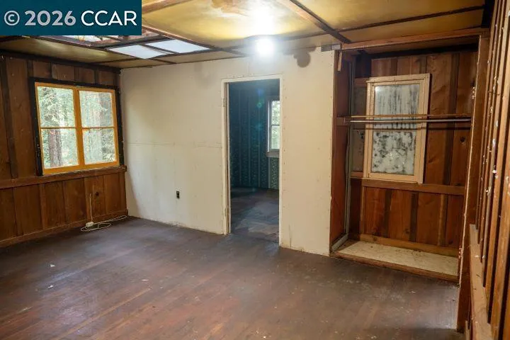 17850 Santa Rosa Ave Guerneville, CA 95446