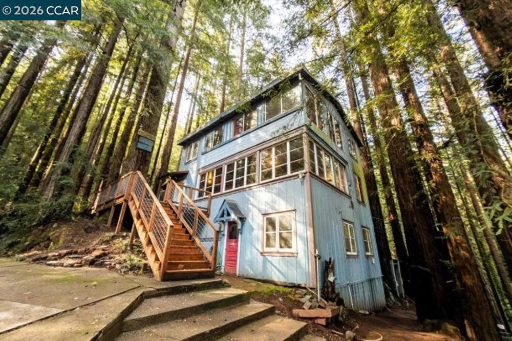 17850 Santa Rosa Ave Guerneville, CA 95446