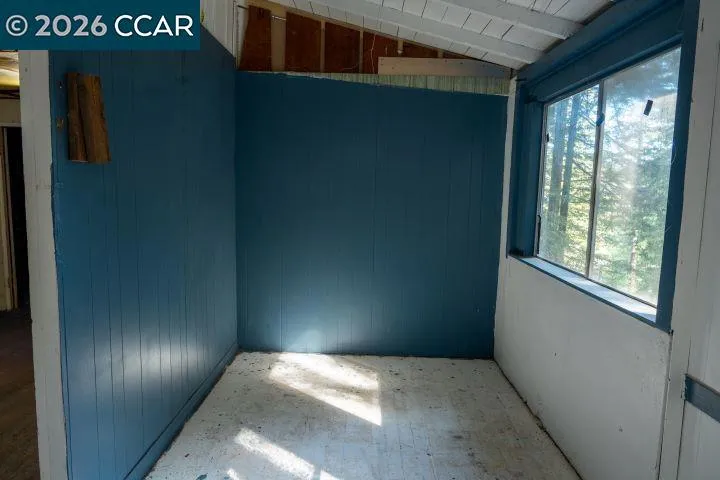 17850 Santa Rosa Ave Guerneville, CA 95446