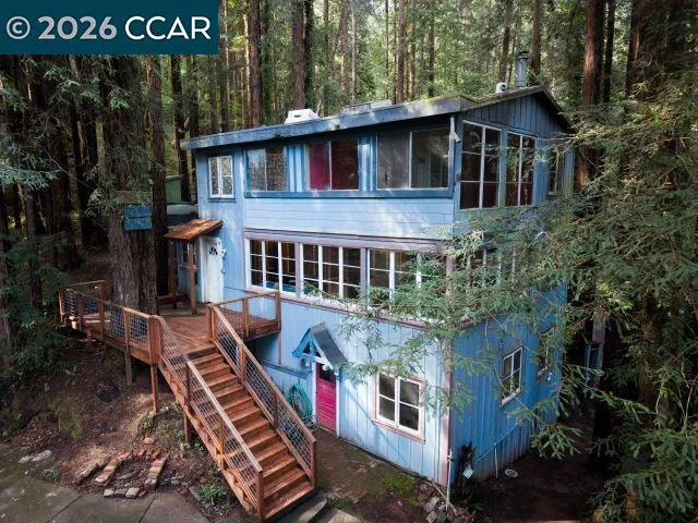 17850 Santa Rosa Ave Guerneville, CA 95446