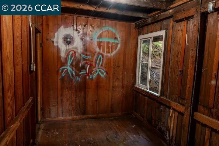 17850 Santa Rosa Ave Guerneville, CA 95446