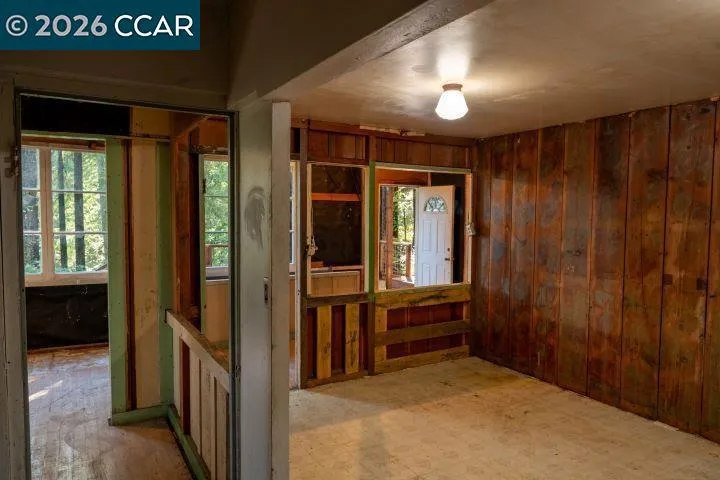 17850 Santa Rosa Ave Guerneville, CA 95446