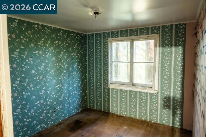17850 Santa Rosa Ave Guerneville, CA 95446