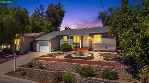 2437 Hemlock Avenue