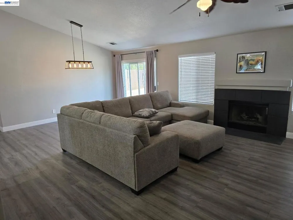 2140 DENALI PARK CT Newman, CA 95360