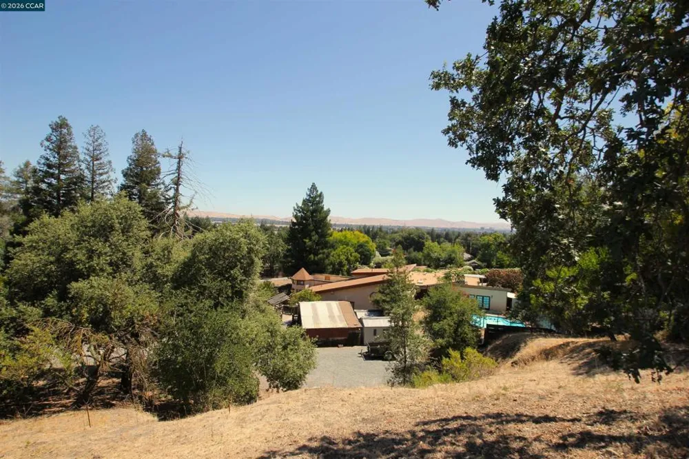 159 Ironwood Dr Pacheco, CA 94553