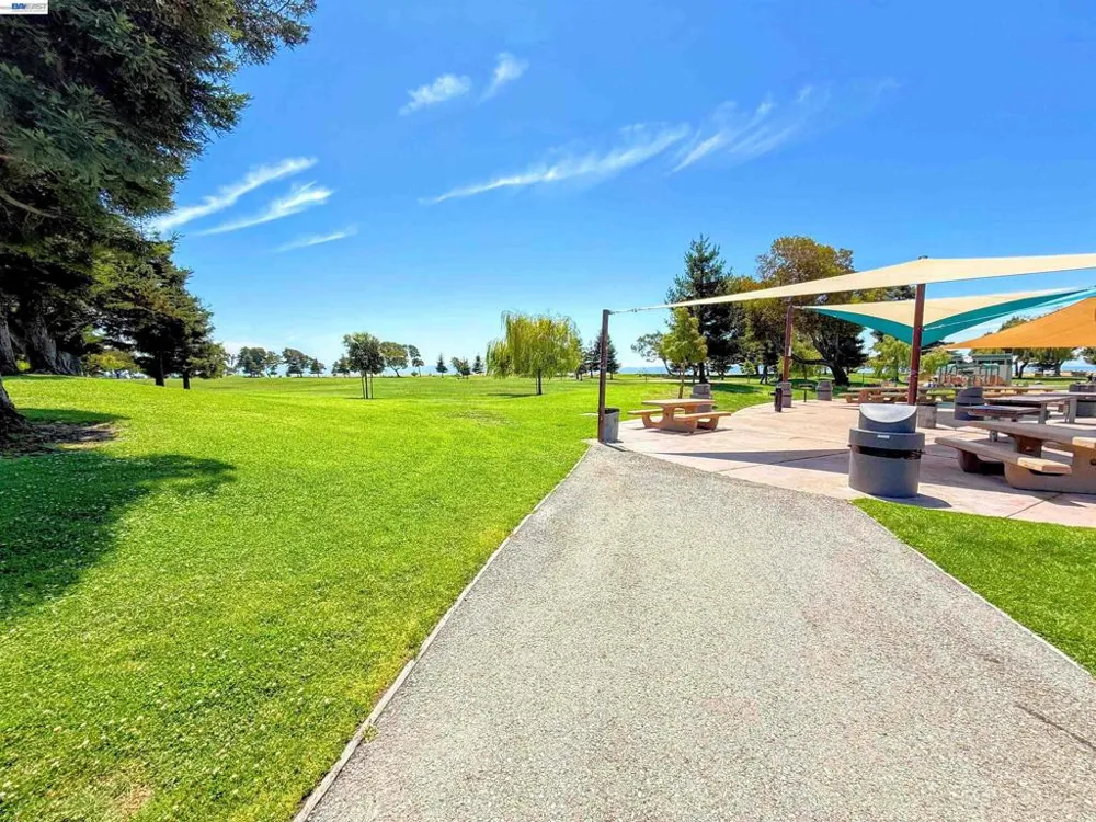 2241 W Avenue 135Th San Leandro, CA 94577