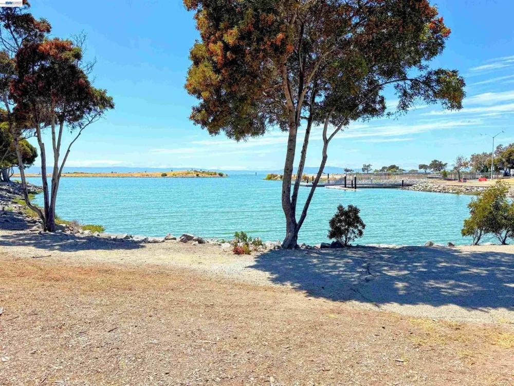 2241 W Avenue 135Th San Leandro, CA 94577