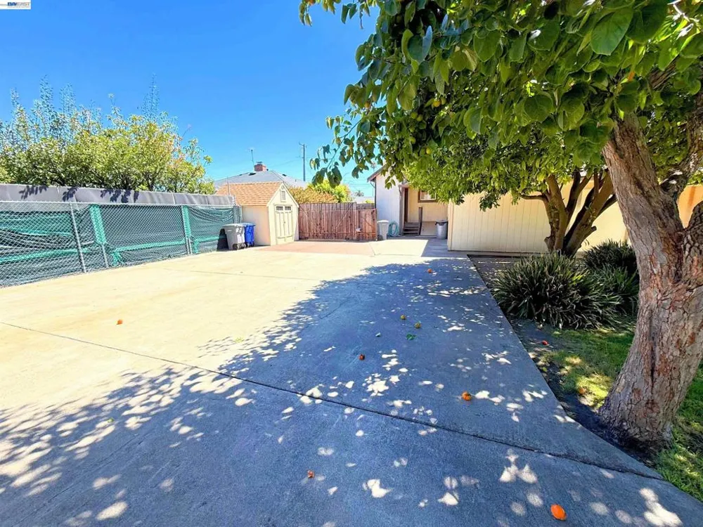 2241 W Avenue 135Th San Leandro, CA 94577