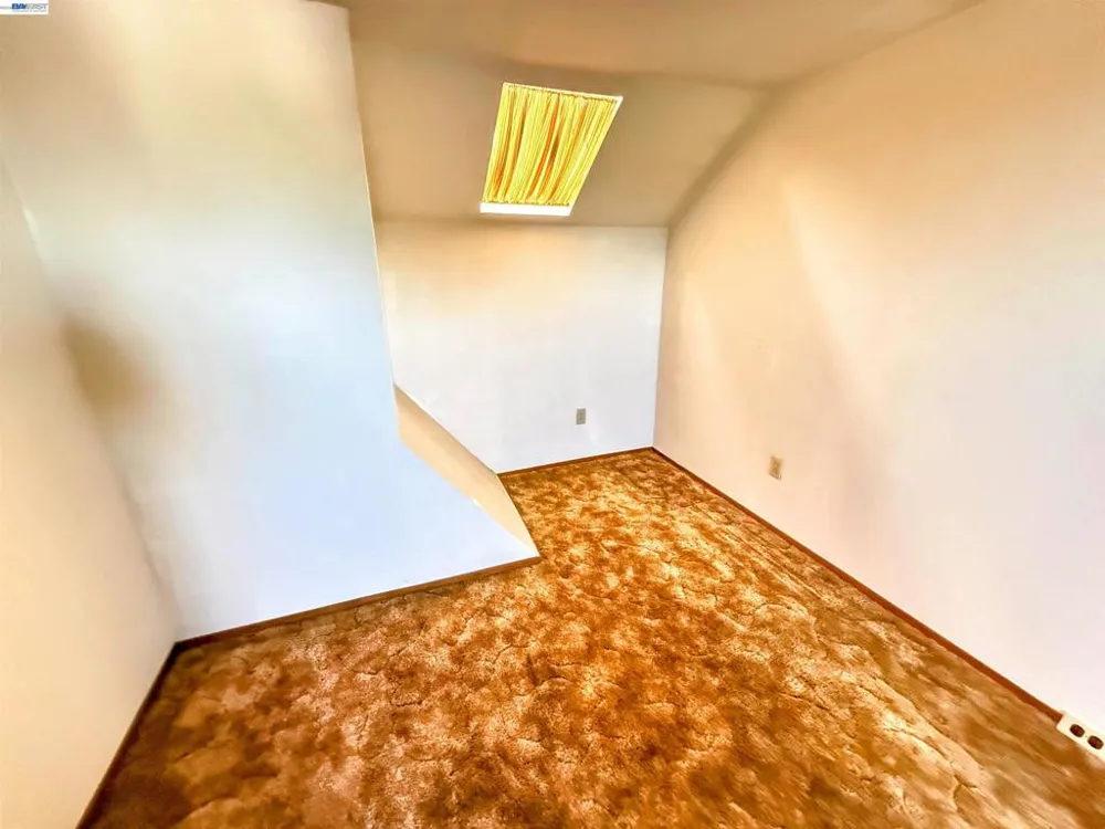 2241 W Avenue 135Th San Leandro, CA 94577
