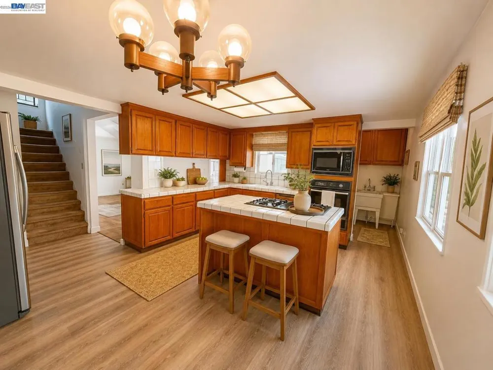 2241 W Avenue 135Th San Leandro, CA 94577