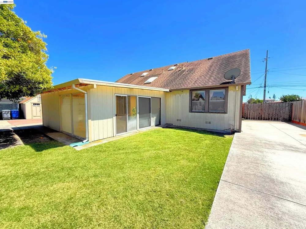 2241 W Avenue 135Th San Leandro, CA 94577