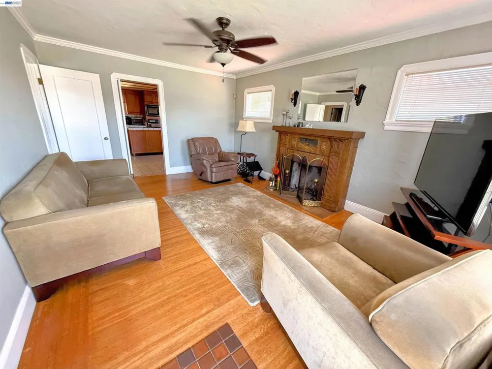 2241 W Avenue 135Th San Leandro, CA 94577