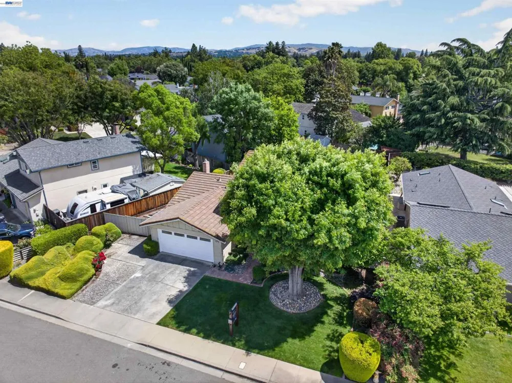 2865 Longspur Way Pleasanton, CA 94566