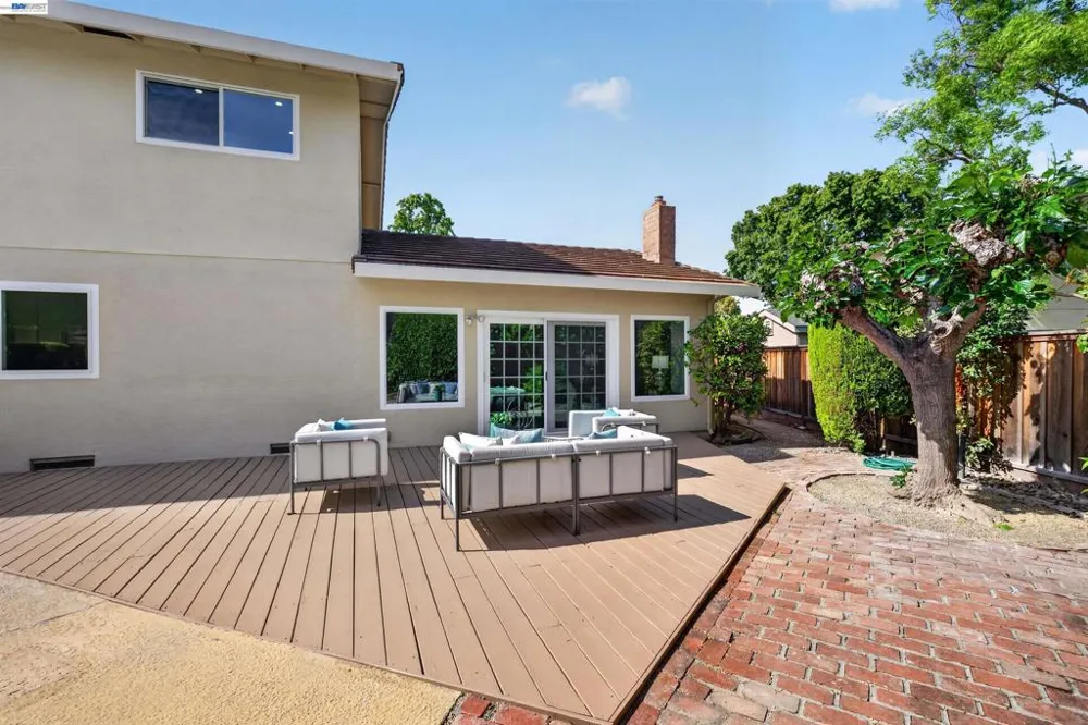 2865 Longspur Way Pleasanton, CA 94566