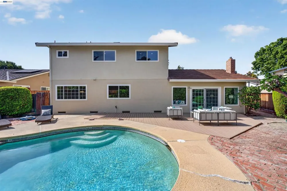 2865 Longspur Way Pleasanton, CA 94566