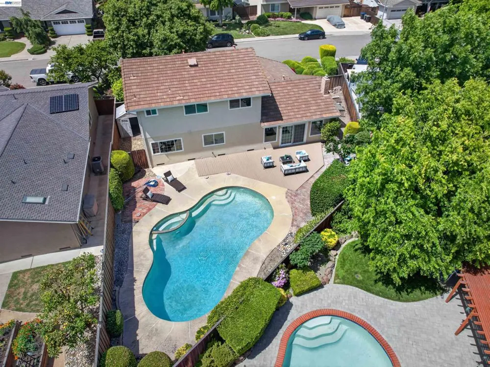 2865 Longspur Way Pleasanton, CA 94566