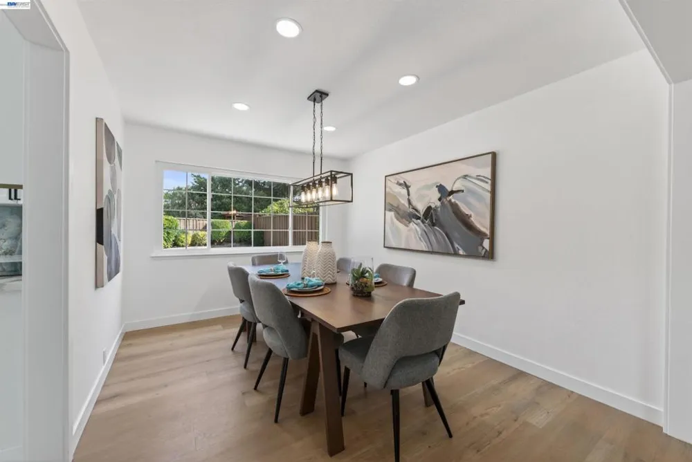 2865 Longspur Way Pleasanton, CA 94566
