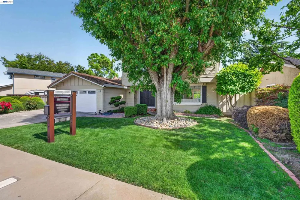 2865 Longspur Way Pleasanton, CA 94566