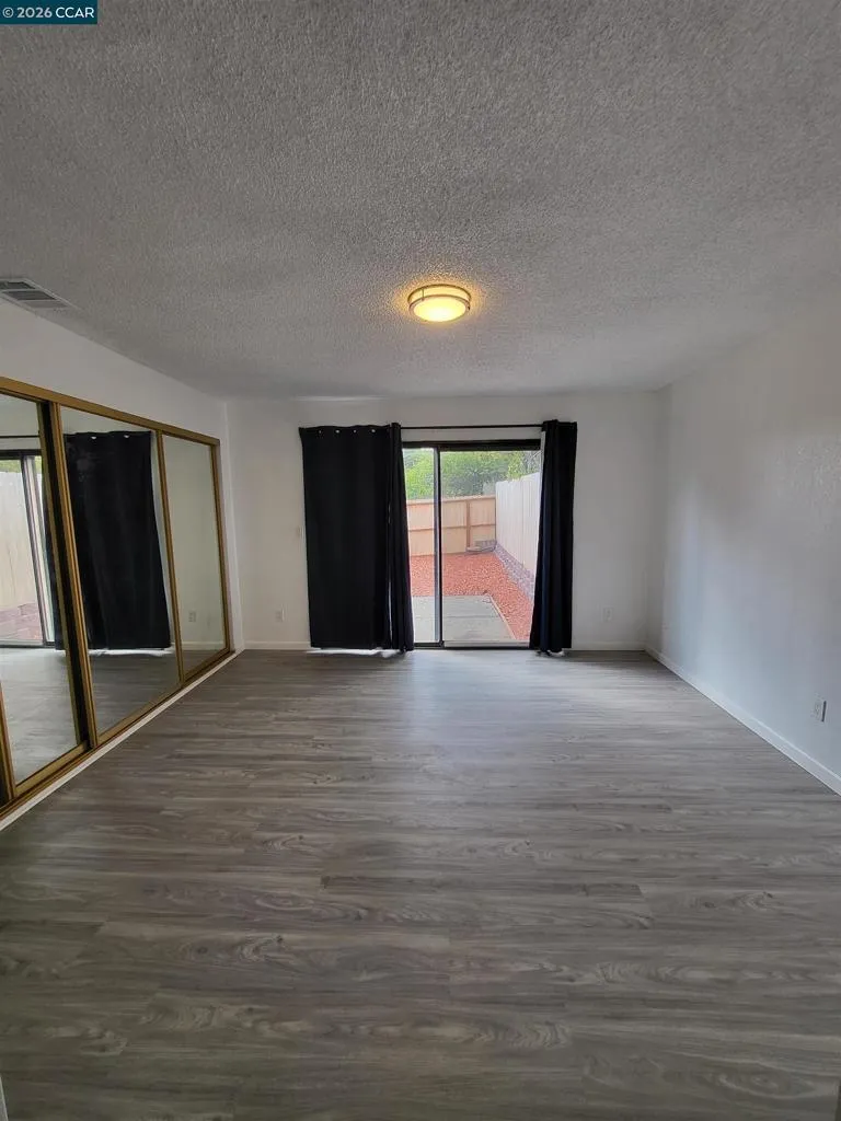 4001 Mozart Dr Richmond, CA 94803