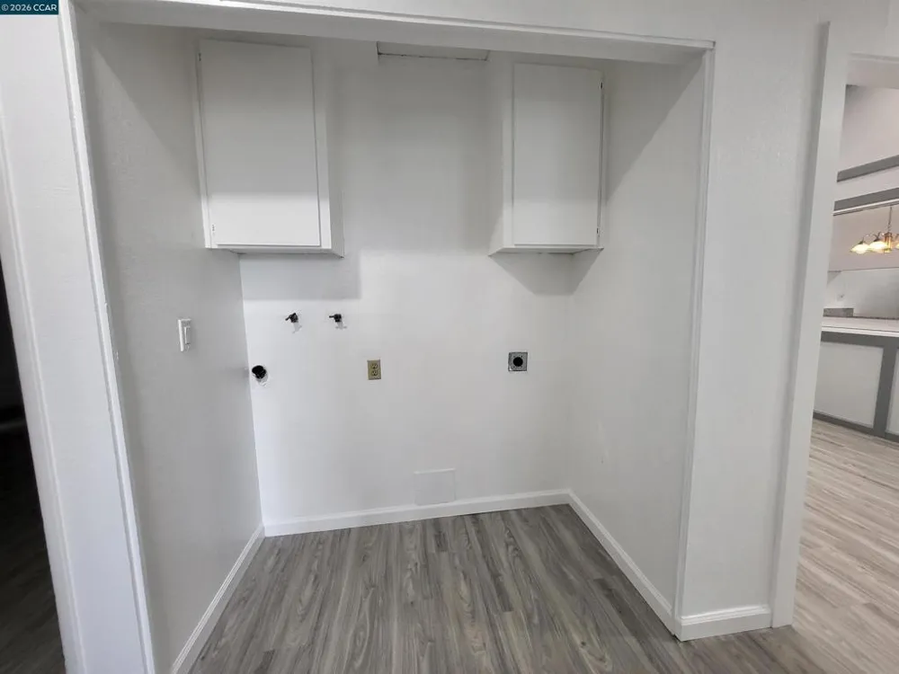 4001 Mozart Dr Richmond, CA 94803