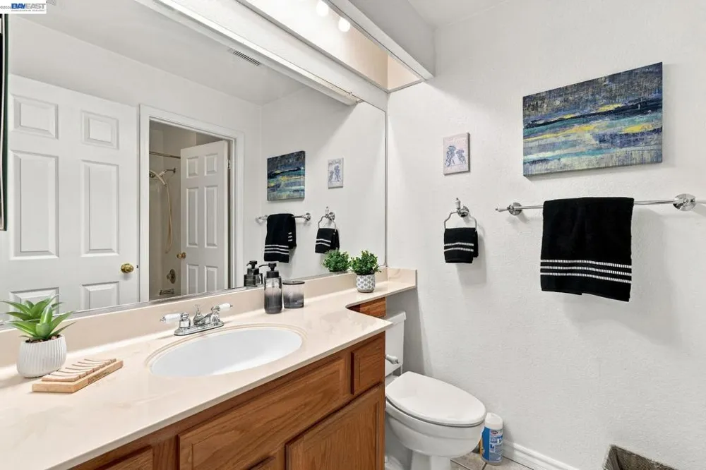 1520 Deer Run Ln Tracy, CA 95376