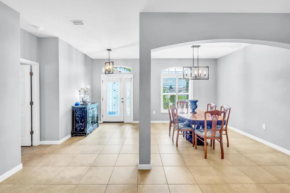 539 Easton Forest Circle SE Palm Bay, FL 32909