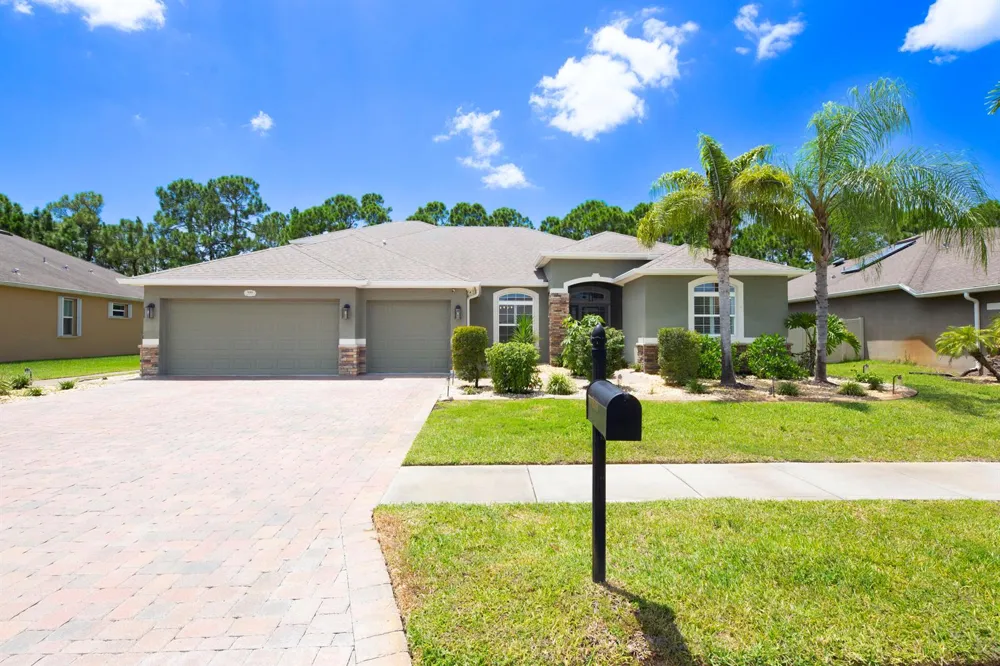539 Easton Forest Circle SE Palm Bay, FL 32909