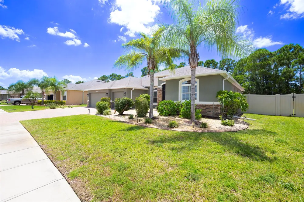 539 Easton Forest Circle SE Palm Bay, FL 32909